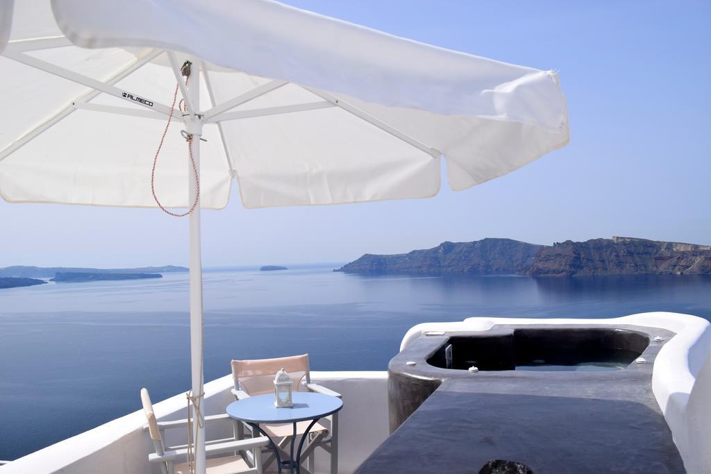 Captain John Villas Oia - Caldera & Sunset View ภายนอก รูปภาพ